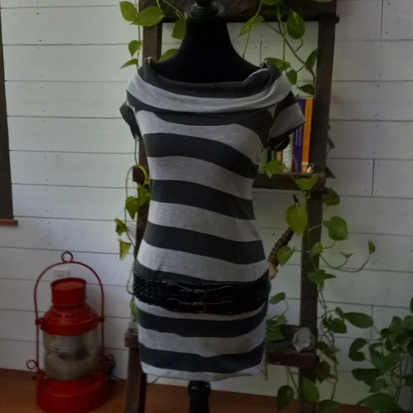 Bella D - Picture 3 of 5